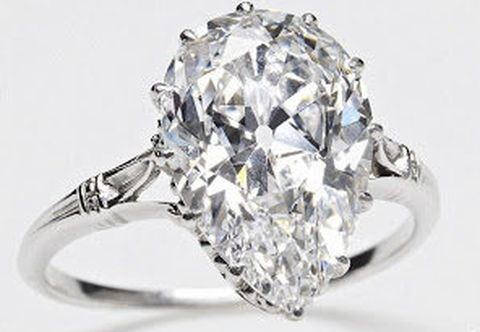 cullinan-ix-diamond-set-in-a-diamond-ring