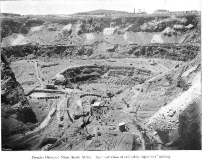 Extensive open-pit mining at the Premier Diamond Mines before 1945 