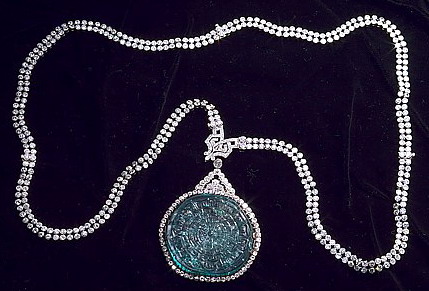 http://www.internetstones.com/image-files/madeleine-h-murdock-moghul-emerald-necklace.jpg