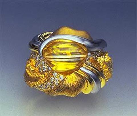 Kahn Canary Diamond Ring 